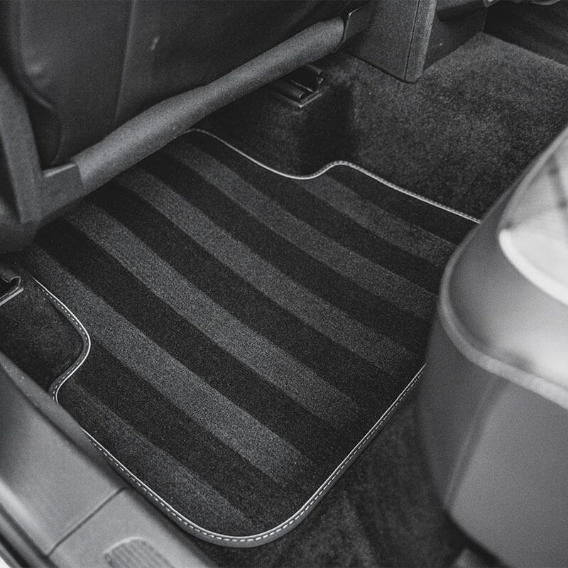 Vacuumed floor mats with crisp striped finish